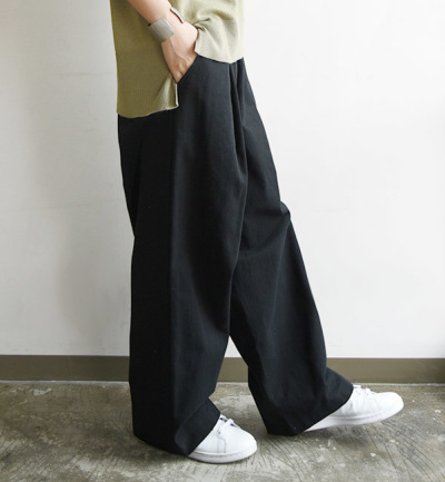 LIGHTWEIGHT COTTON LINEN TWILL TROUSERS | MARGARET HOWELL