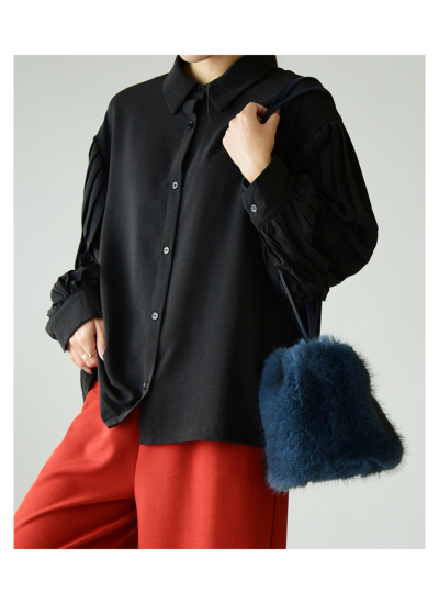 デニムリメイク★リアルファー引き揃え糸チャーム 革タグ№7 デニムリメイク☆リアルファー引き揃え糸チャーム 革タグ№7