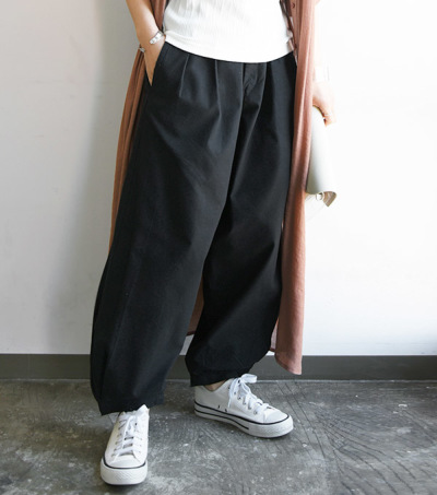 ella_webshop 黒 サテンタックアラジン　パンツ ella_webshop 黒 サテンタックアラジン パンツ サルエルパンツ